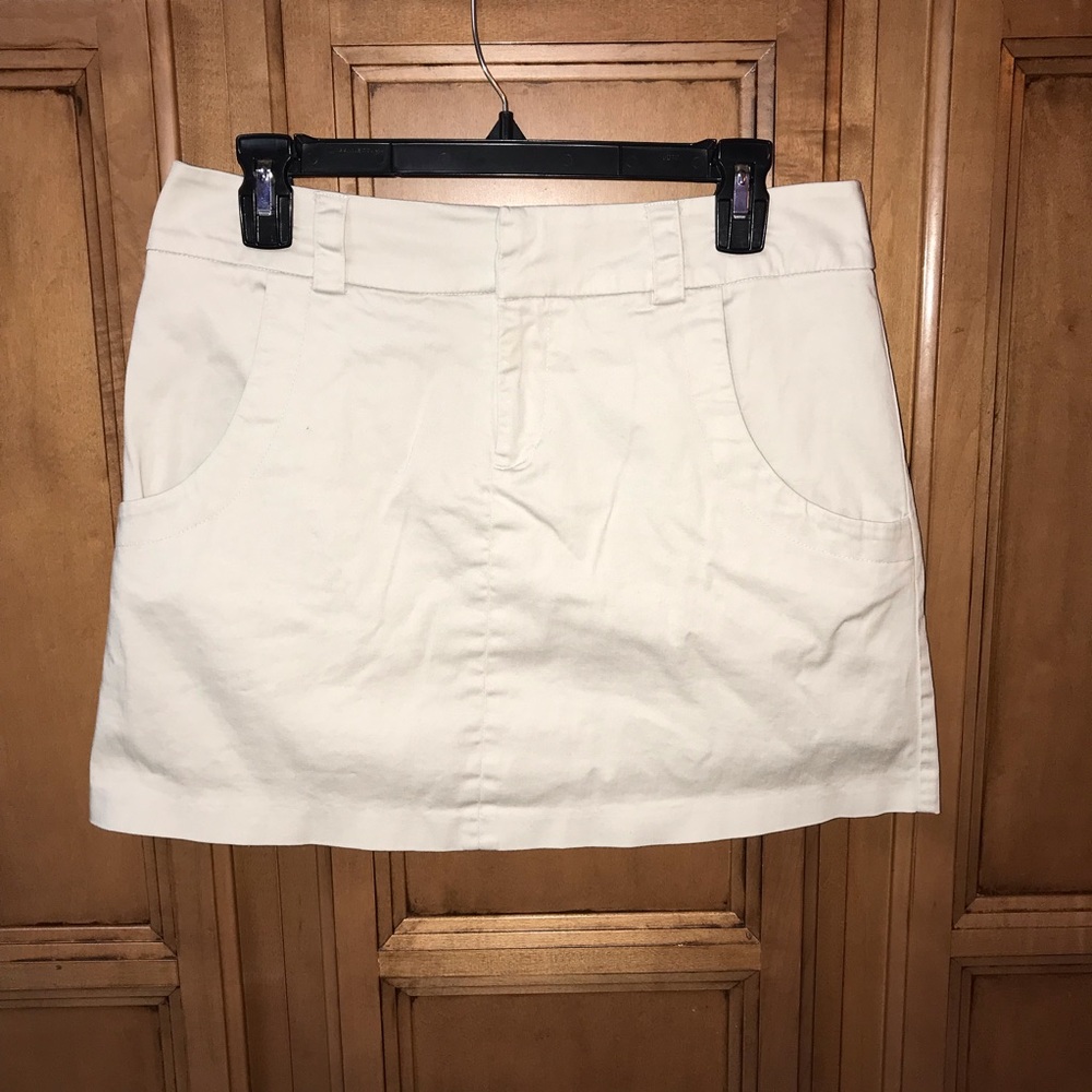 Donna Moore khaki skort!